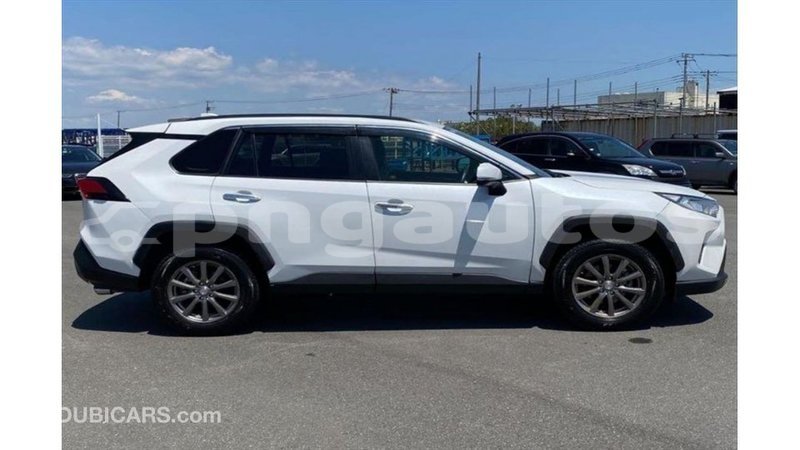 Big with watermark toyota 4runner enga import dubai 5717