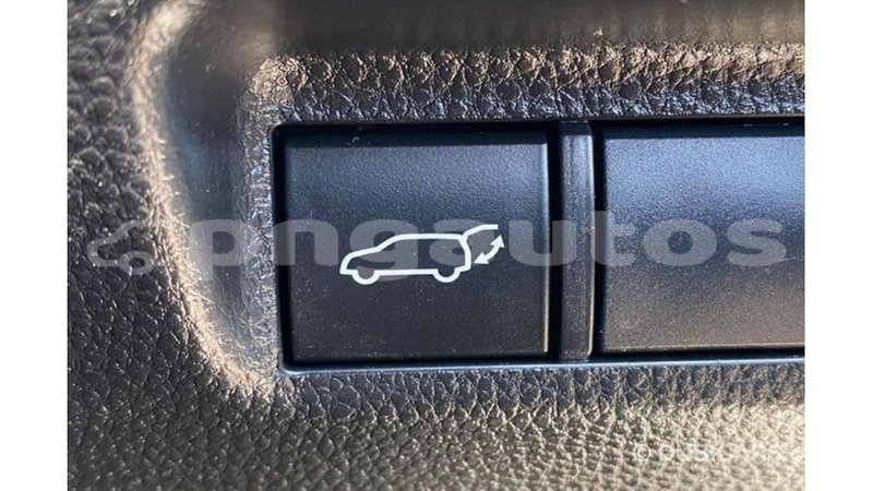 Big with watermark toyota 4runner enga import dubai 5717