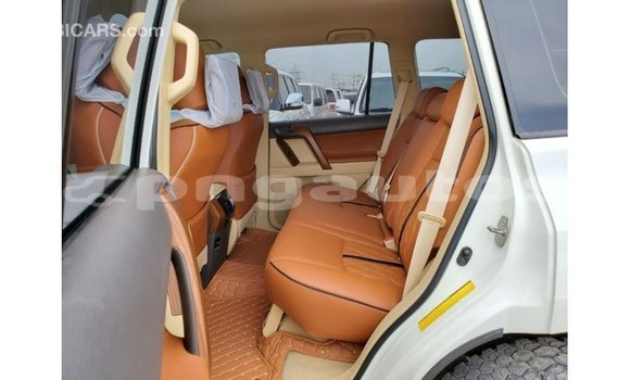 Buy Import Toyota Prado White Car in Import - Dubai in Enga Buy Import Toyota Prado White Car in Import - Dubai in Enga
