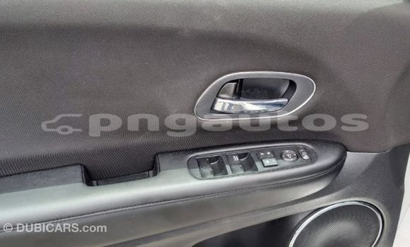 Buy Import Honda HRV White Car in Import - Dubai in Enga Buy Import Honda HRV White Car in Import - Dubai in Enga