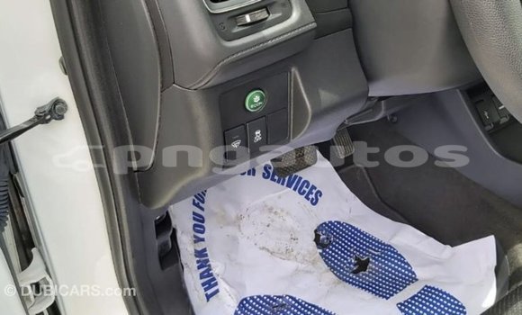 Buy Import Honda HRV White Car in Import - Dubai in Enga Buy Import Honda HRV White Car in Import - Dubai in Enga