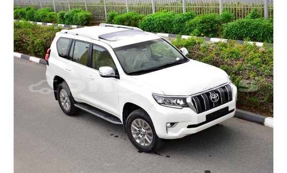 Buy Import Toyota Prado White Car in Import - Dubai in Enga Buy Import Toyota Prado White Car in Import - Dubai in Enga