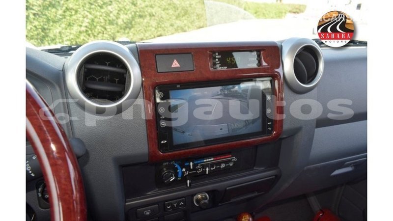 Big with watermark toyota land cruiser enga import dubai 5728