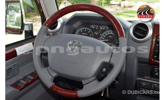 Buy Import Toyota Land Cruiser Red Car in Import - Dubai in Enga Buy Import Toyota Land Cruiser Red Car in Import - Dubai in Enga