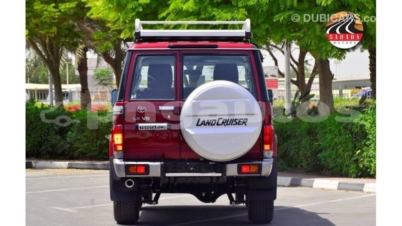 Big with watermark toyota land cruiser enga import dubai 5728