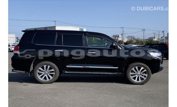 Buy Import Toyota Land Cruiser Black Car in Import - Dubai in Enga Buy Import Toyota Land Cruiser Black Car in Import - Dubai in Enga