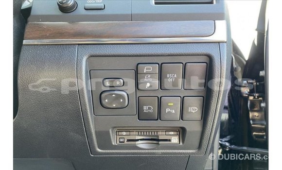 Buy Import Toyota Land Cruiser Black Car in Import - Dubai in Enga Buy Import Toyota Land Cruiser Black Car in Import - Dubai in Enga