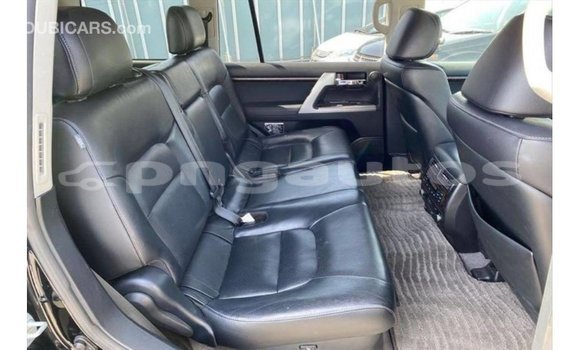Buy Import Toyota Land Cruiser Black Car in Import - Dubai in Enga Buy Import Toyota Land Cruiser Black Car in Import - Dubai in Enga