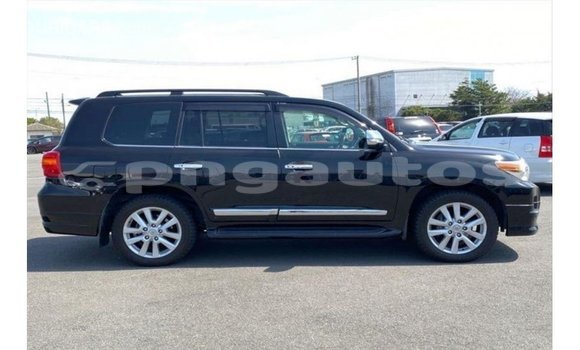 Buy Import Toyota Land Cruiser Black Car in Import - Dubai in Enga Buy Import Toyota Land Cruiser Black Car in Import - Dubai in Enga