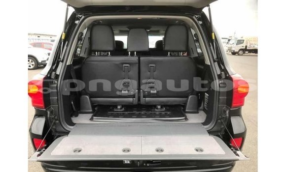 Buy Import Toyota Land Cruiser Black Car in Import - Dubai in Enga Buy Import Toyota Land Cruiser Black Car in Import - Dubai in Enga