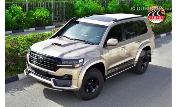 Buy Import Toyota Land Cruiser Other Car in Import - Dubai in Enga Buy Import Toyota Land Cruiser Other Car in Import - Dubai in Enga