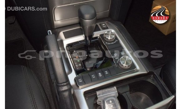 Buy Import Toyota Land Cruiser Other Car in Import - Dubai in Enga Buy Import Toyota Land Cruiser Other Car in Import - Dubai in Enga