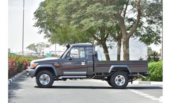 Buy Import Toyota Land Cruiser Other Car in Import - Dubai in Enga Buy Import Toyota Land Cruiser Other Car in Import - Dubai in Enga