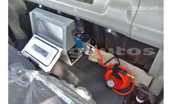 Buy Import Toyota Land Cruiser Other Car in Import - Dubai in Enga Buy Import Toyota Land Cruiser Other Car in Import - Dubai in Enga