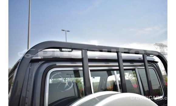 Buy Import Toyota Land Cruiser Other Car in Import - Dubai in Enga Buy Import Toyota Land Cruiser Other Car in Import - Dubai in Enga