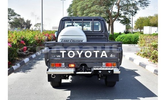 Buy Import Toyota Land Cruiser Other Car in Import - Dubai in Enga Buy Import Toyota Land Cruiser Other Car in Import - Dubai in Enga