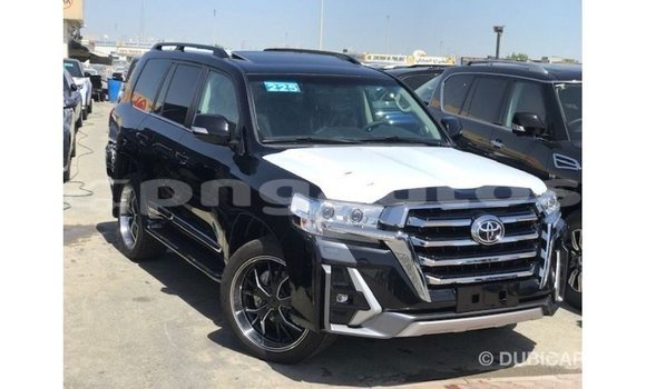 Buy Import Toyota Land Cruiser Black Car in Import - Dubai in Enga Buy Import Toyota Land Cruiser Black Car in Import - Dubai in Enga