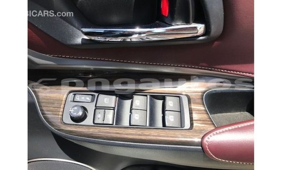 Buy Import Toyota Harrier White Car in Import - Dubai in Enga Buy Import Toyota Harrier White Car in Import - Dubai in Enga