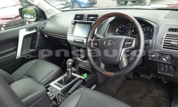 Buy Used Toyota Land Cruiser Other Car in Aiamback in Western (Fly) Buy Used Toyota Land Cruiser Other Car in Aiamback in Western (Fly)