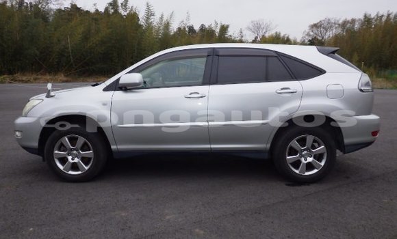 Buy Used Toyota Harrier Silver Car in Port Moresby in National Capital District Buy Used Toyota Harrier Silver Car in Port Moresby in National Capital District