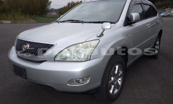 Buy Used Toyota Harrier Silver Car in Port Moresby in National Capital District Buy Used Toyota Harrier Silver Car in Port Moresby in National Capital District