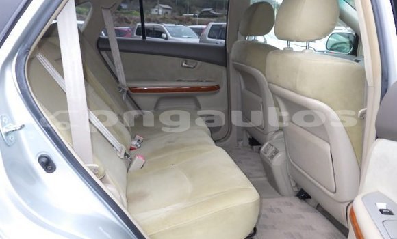 Buy Used Toyota Harrier Silver Car in Port Moresby in National Capital District Buy Used Toyota Harrier Silver Car in Port Moresby in National Capital District