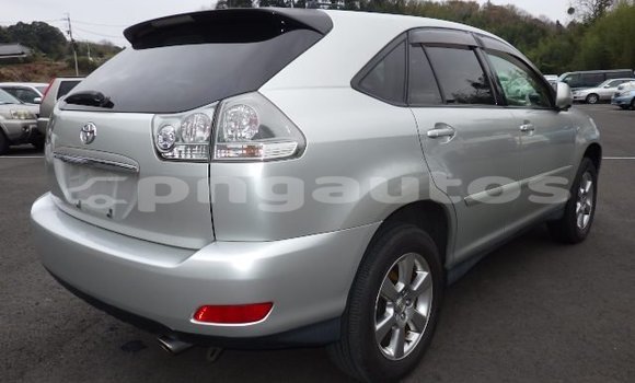 Buy Used Toyota Harrier Silver Car in Port Moresby in National Capital District Buy Used Toyota Harrier Silver Car in Port Moresby in National Capital District