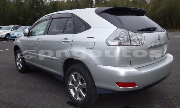 Buy Used Toyota Harrier Silver Car in Port Moresby in National Capital District Buy Used Toyota Harrier Silver Car in Port Moresby in National Capital District