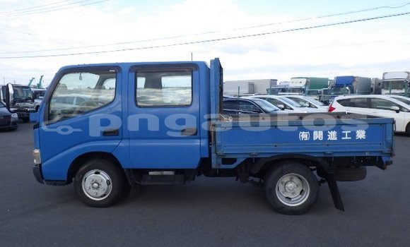 Buy Used Toyota Dyna Blue Truck in Port Moresby in National Capital District Buy Used Toyota Dyna Blue Truck in Port Moresby in National Capital District