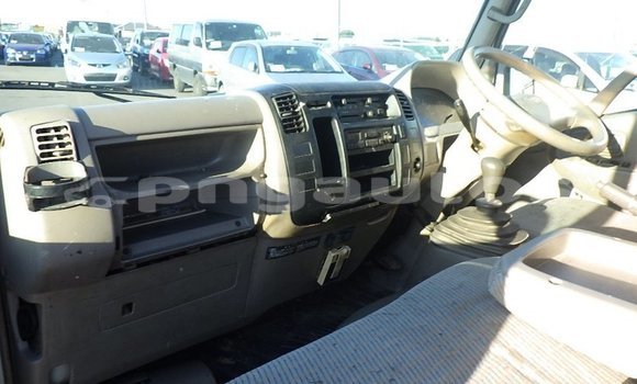 Buy Used Toyota LITEACE White Truck in Port Moresby in National Capital District Buy Used Toyota LITEACE White Truck in Port Moresby in National Capital District