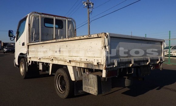 Buy Used Toyota LITEACE White Truck in Port Moresby in National Capital District Buy Used Toyota LITEACE White Truck in Port Moresby in National Capital District