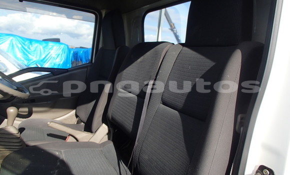 Buy Used Nissan UD White Truck in Port Moresby in National Capital District Buy Used Nissan UD White Truck in Port Moresby in National Capital District
