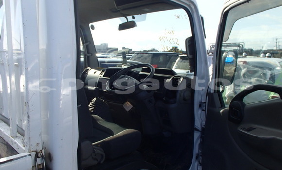 Buy Used Nissan UD White Truck in Port Moresby in National Capital District Buy Used Nissan UD White Truck in Port Moresby in National Capital District