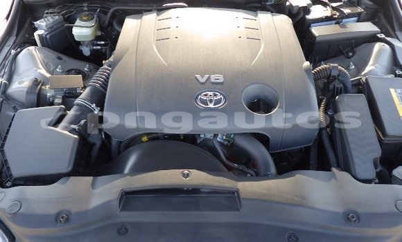 Buy Used Toyota Mark X Silver Car in Port Moresby in National Capital District Buy Used Toyota Mark X Silver Car in Port Moresby in National Capital District