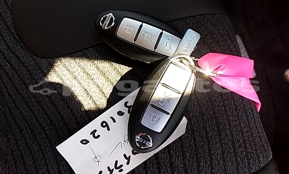 Buy Used Nissan Skyline Silver Car in Port Moresby in National Capital District Buy Used Nissan Skyline Silver Car in Port Moresby in National Capital District