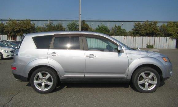 Buy Used Mitsubishi Outlander Silver Car in Port Moresby in National Capital District Buy Used Mitsubishi Outlander Silver Car in Port Moresby in National Capital District
