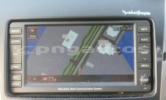 Buy Used Mitsubishi Outlander Silver Car in Port Moresby in National Capital District Buy Used Mitsubishi Outlander Silver Car in Port Moresby in National Capital District