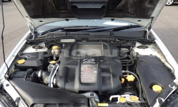Buy Used Subaru Legacy White Car in Port Moresby in National Capital District Buy Used Subaru Legacy White Car in Port Moresby in National Capital District