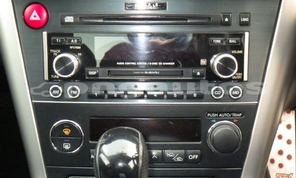 Buy Used Subaru Legacy White Car in Port Moresby in National Capital District Buy Used Subaru Legacy White Car in Port Moresby in National Capital District