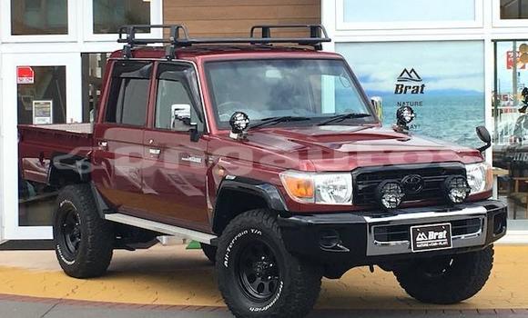 Buy Used Toyota Land Cruiser Red Car in Port Moresby in National Capital District Buy Used Toyota Land Cruiser Red Car in Port Moresby in National Capital District