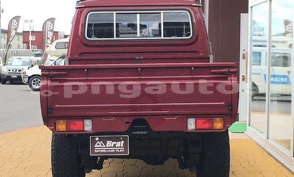 Buy Used Toyota Land Cruiser Red Car in Port Moresby in National Capital District Buy Used Toyota Land Cruiser Red Car in Port Moresby in National Capital District
