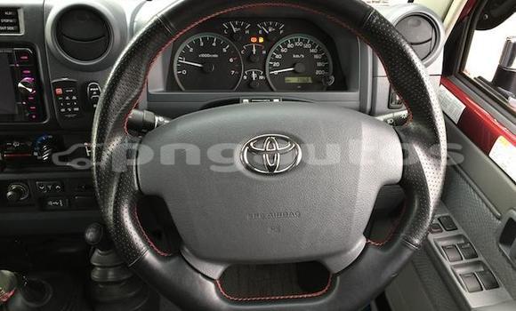 Buy Used Toyota Land Cruiser Red Car in Port Moresby in National Capital District Buy Used Toyota Land Cruiser Red Car in Port Moresby in National Capital District