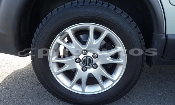 Buy Used Volvo V70 Silver Car in Port Moresby in National Capital District Buy Used Volvo V70 Silver Car in Port Moresby in National Capital District