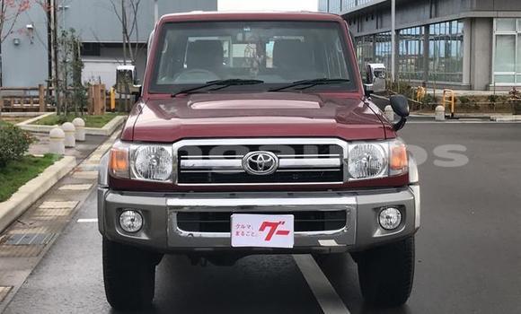Buy Used Toyota Land Cruiser Red Car in Port Moresby in National Capital District Buy Used Toyota Land Cruiser Red Car in Port Moresby in National Capital District
