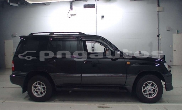 Buy Used Toyota Land Cruiser Black Car in Port Moresby in National Capital District Buy Used Toyota Land Cruiser Black Car in Port Moresby in National Capital District