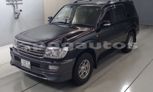 Buy Used Toyota Land Cruiser Black Car in Port Moresby in National Capital District