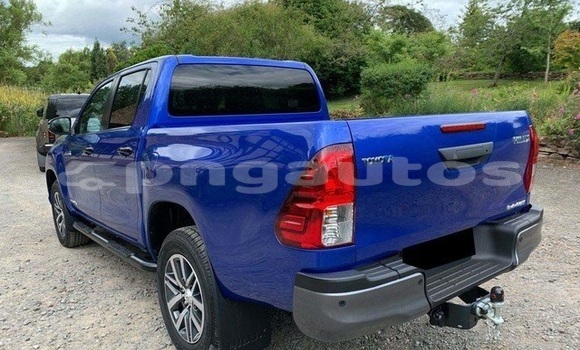 Buy Used Toyota Hilux Blue Car in Port Moresby in National Capital District Buy Used Toyota Hilux Blue Car in Port Moresby in National Capital District