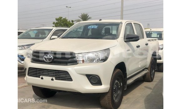 Buy Import Toyota Hilux White Car in Import - Dubai in Enga Buy Import Toyota Hilux White Car in Import - Dubai in Enga