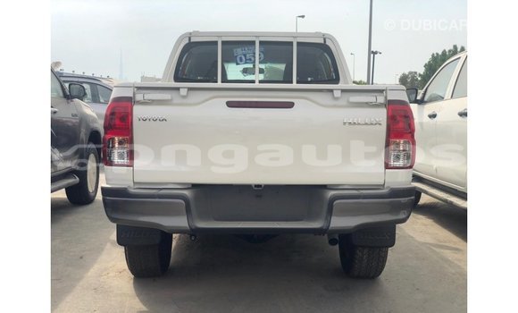 Buy Import Toyota Hilux White Car in Import - Dubai in Enga Buy Import Toyota Hilux White Car in Import - Dubai in Enga