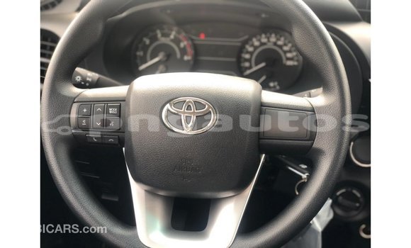Buy Import Toyota Hilux White Car in Import - Dubai in Enga Buy Import Toyota Hilux White Car in Import - Dubai in Enga